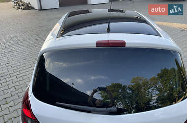 Хэтчбек Opel Corsa 2012 в 