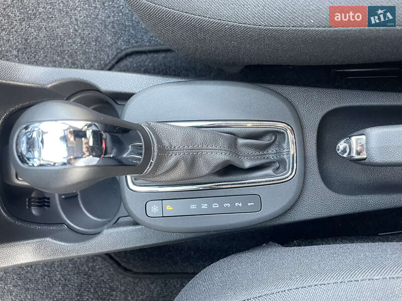 Хетчбек Opel Corsa 2012 в Рівному