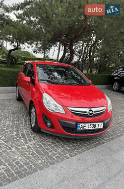 Хетчбек Opel Corsa 2012 в Дніпрі