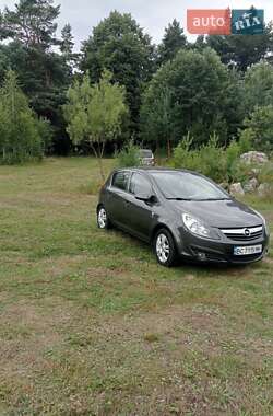 Хэтчбек Opel Corsa 2010 в Куликове