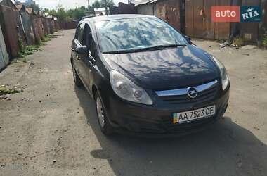 Хетчбек Opel Corsa 2008 в Києві