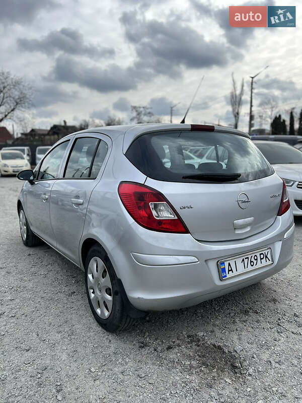 Хэтчбек Opel Corsa 2008 в Белой Церкви