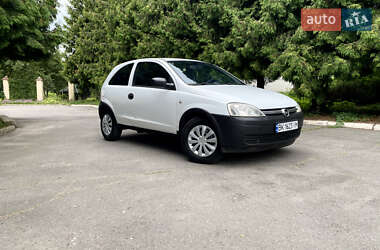 Хэтчбек Opel Corsa 2003 в 