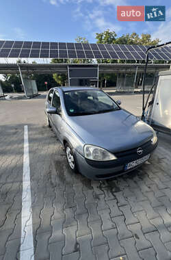 Хэтчбек Opel Corsa 2003 в Луцке