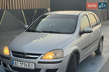 Хетчбек Opel Corsa 2004 в Луцьку