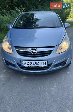Хэтчбек Opel Corsa 2008 в Красилове