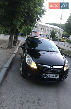 Хэтчбек Opel Corsa 2007 в Львове