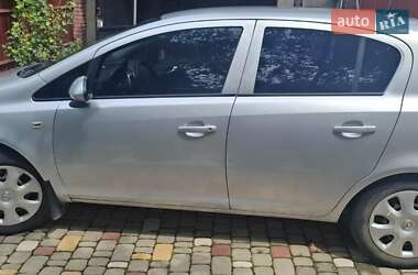 Хетчбек Opel Corsa 2008 в Івано-Франківську