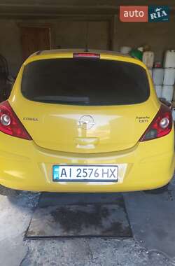 Хэтчбек Opel Corsa 2008 в 