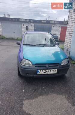 Хэтчбек Opel Corsa 1993 в Киеве