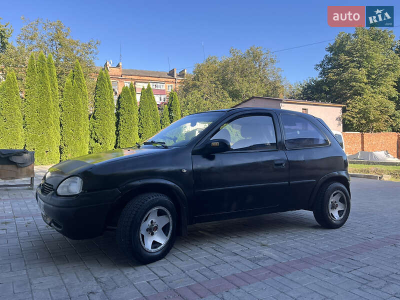 Хэтчбек Opel Corsa 1999 в Каменец-Подольском фото 2 Хэтчбек Opel Corsa 1999 в Каменец-Подольском