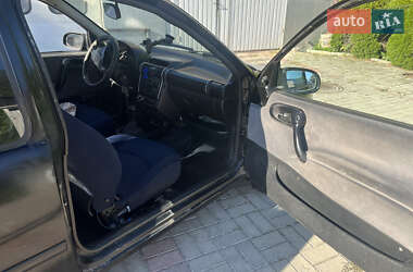 Хэтчбек Opel Corsa 1999 в 