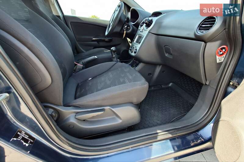 Хэтчбек Opel Corsa 2014 в Одессе