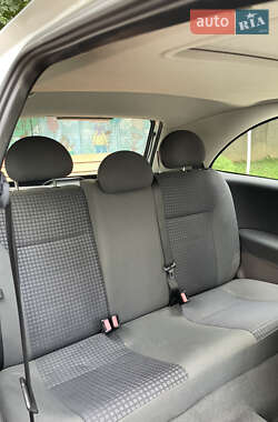 Хэтчбек Opel Corsa 2002 в 