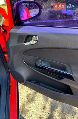 Хэтчбек Opel Corsa 2008 в 