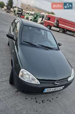 Хэтчбек Opel Corsa 2002 в 