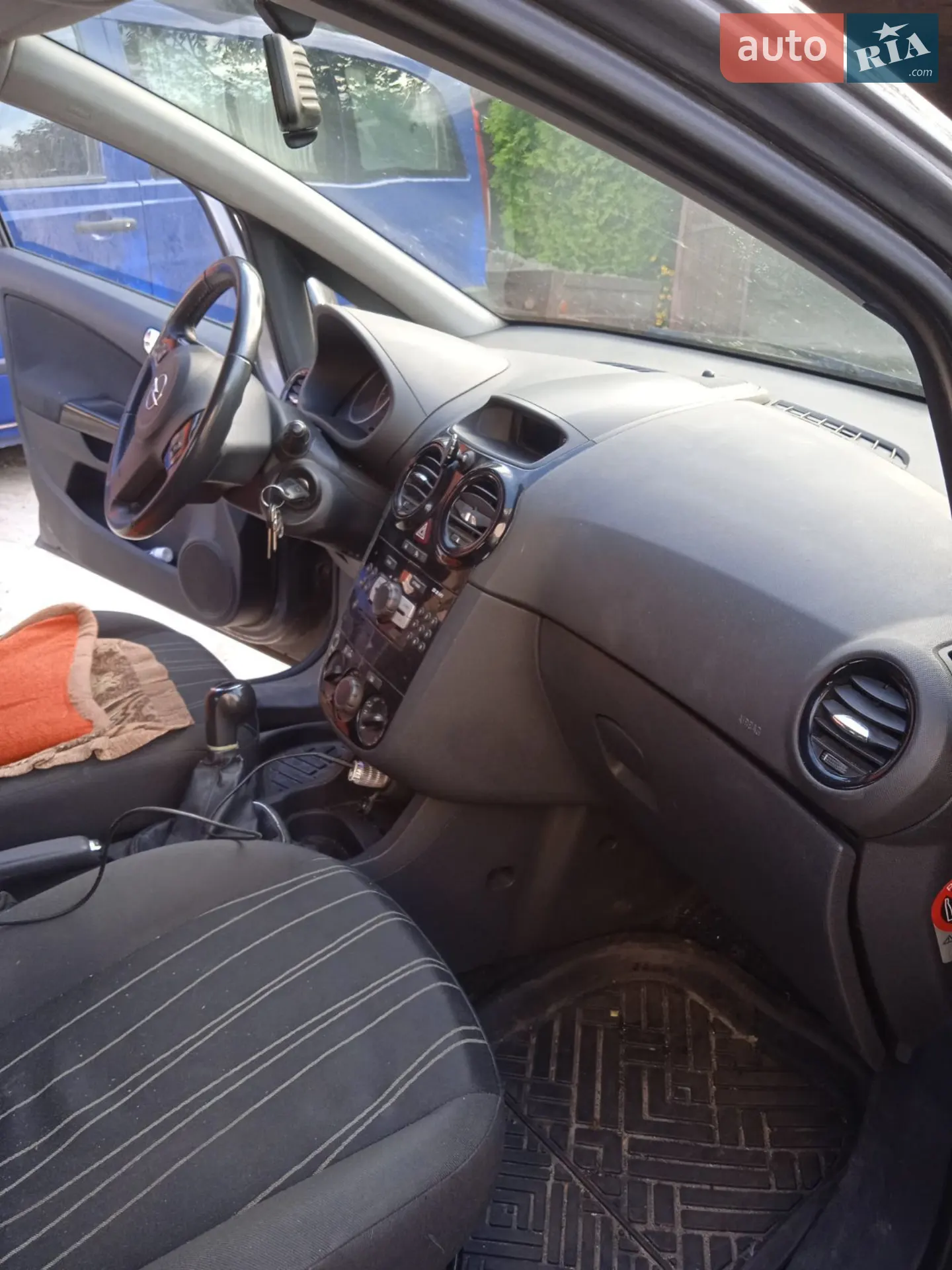 2010 Opel Corsa - мініатюра 9