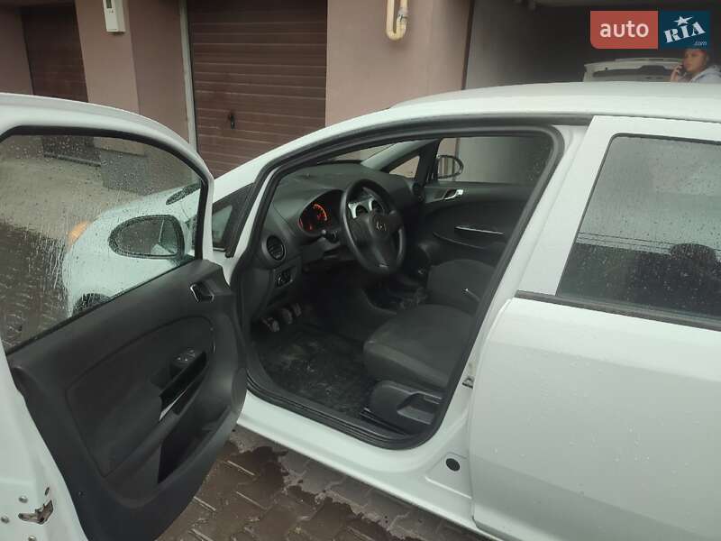 Хэтчбек Opel Corsa 2014 в Тернополе фото 11 Хэтчбек Opel Corsa 2014 в Тернополе