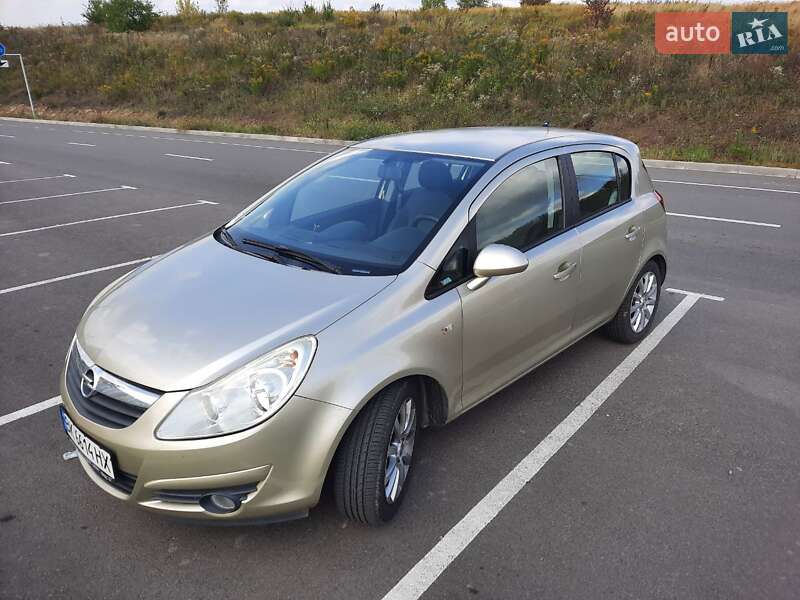 Хетчбек Opel Corsa 2008 в Рівному
