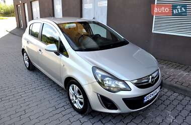 Хэтчбек Opel Corsa 2013 в 