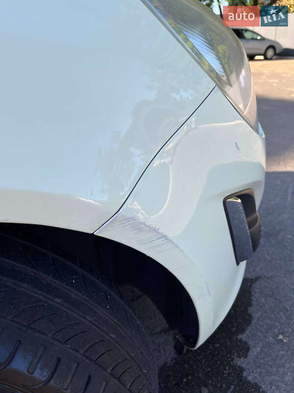 Хэтчбек Opel Corsa 2012 в Броварах