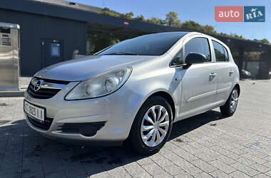 Хэтчбек Opel Corsa 2007 в Калуше