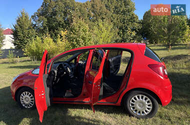 Хэтчбек Opel Corsa 2008 в 