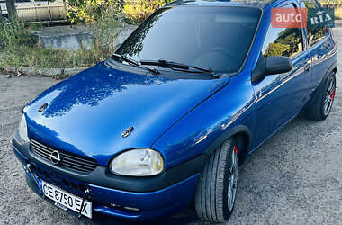 Хетчбек Opel Corsa 1993 в Чернівцях