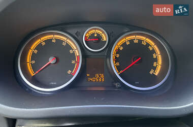 Хэтчбек Opel Corsa 2013 в 