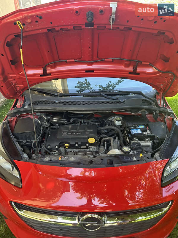 Хэтчбек Opel Corsa 2015 в Львове