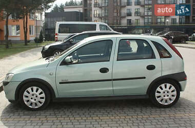 Хэтчбек Opel Corsa 2002 в Шептицькому