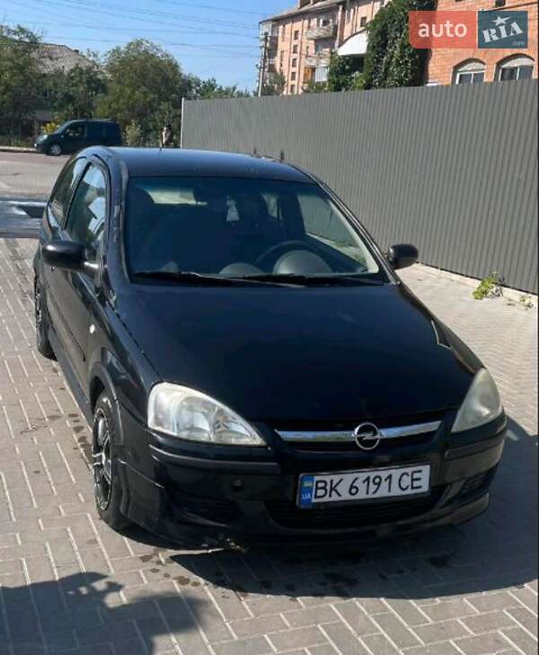 Хэтчбек Opel Corsa 2004 в Сарнах фото 5 Хэтчбек Opel Corsa 2004 в Сарнах