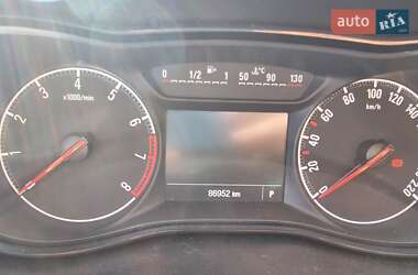 Хэтчбек Opel Corsa 2017 в 