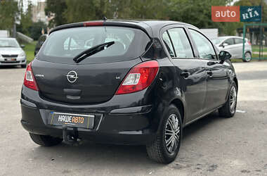 Хэтчбек Opel Corsa 2008 в 