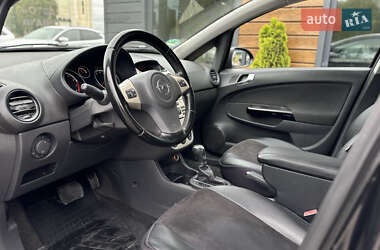 Хэтчбек Opel Corsa 2008 в 