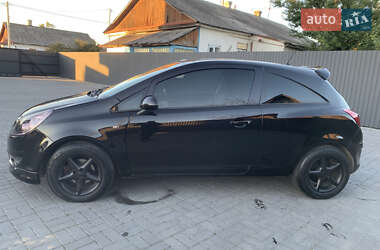 Хэтчбек Opel Corsa 2008 в 