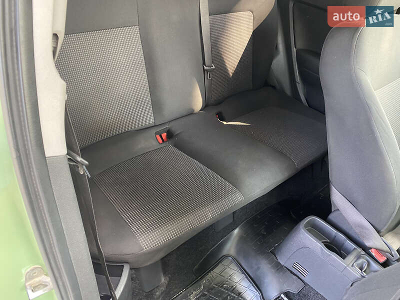 Хэтчбек Opel Corsa 2009 в Каменец-Подольском