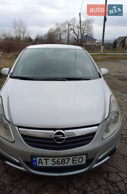 Хетчбек Opel Corsa 2010 в Коломиї