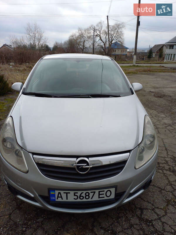 Opel Corsa 2010