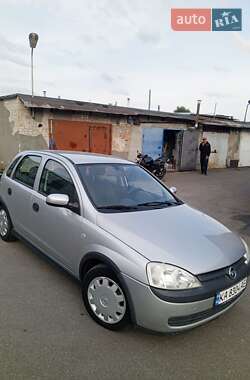 Хэтчбек Opel Corsa 2002 в 