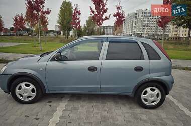 Хэтчбек Opel Corsa 2006 в 