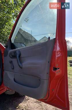 Хэтчбек Opel Corsa 1994 в 