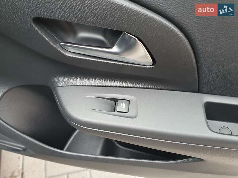 Хэтчбек Opel Corsa 2020 в Киеве