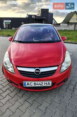 Хэтчбек Opel Corsa 2008 в 