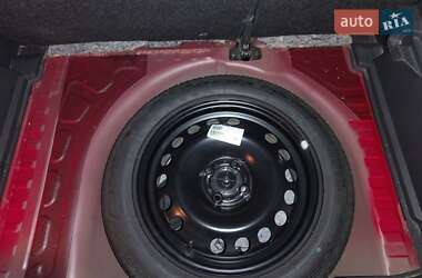 Хэтчбек Opel Corsa 2008 в 