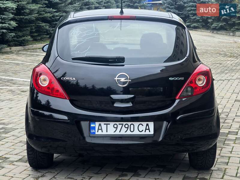 Хэтчбек Opel Corsa 2012 в Харькове