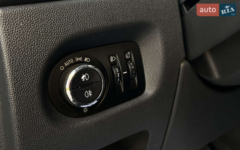 Хэтчбек Opel Corsa 2014 в Мукачево