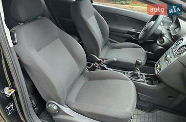 Хэтчбек Opel Corsa 2012 в  фото 22 Хэтчбек Opel Corsa 2012 в