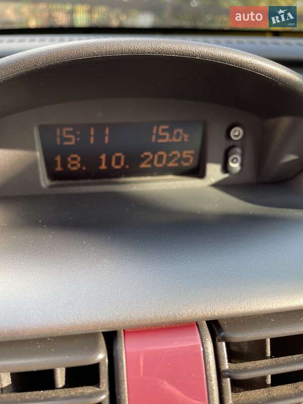 Хэтчбек Opel Corsa 2002 в Полтаве фото 35 Хэтчбек Opel Corsa 2002 в Полтаве