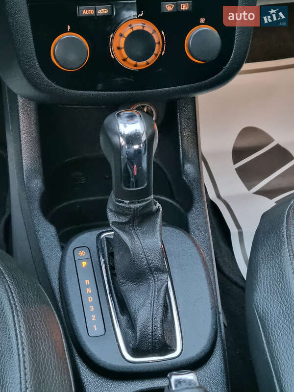Хетчбек Opel Corsa 2007 в Львові